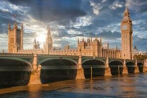 grande Ben e Westminster ponte nel Londra foto