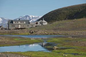 alloggio nel porto di longyearbyen svalbard in norvegia foto