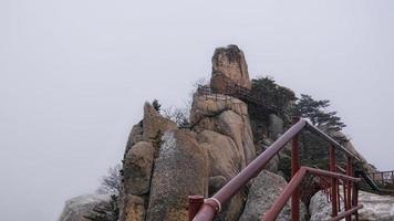 alta montagna ulsan bawi. parco nazionale di seoraksan. Corea del Sud