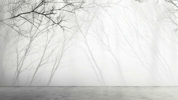 grigio le foglie e alberi riflettendo calcestruzzo muri caduto rami su bianca superfici. silhouette concetto foto