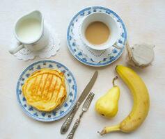 prima colazione sfondo con Pancakes foto