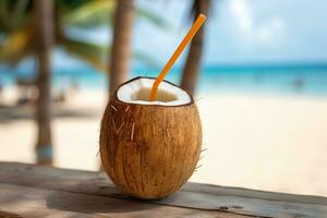 gratuito foto Noce di cocco cocktail con potabile cannuccia su un' palma albero nel il spiaggia fotografia ai creare