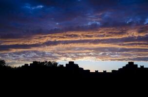 sorprendente Alba o tramonto atmosfera foto