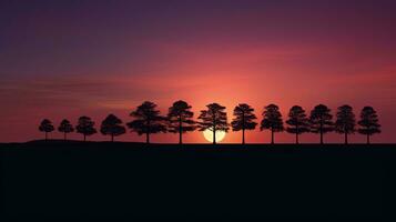 staglia albero linea contro drammatico inverno tramonto con ceretta Luna nel ritratto orientamento foto