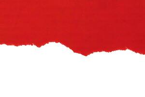 rosso strappato carta strappato bordi strisce isolato su bianca sfondo foto