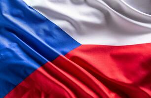 agitando bandiera di ceco repubblica. nazionale simbolo di nazione e stato foto