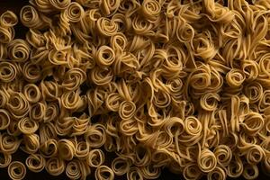 asciutto pasta o maccheroni. Visualizza a partire dal sopra. pasta sfondo. naturale sano cibo, vegano dieta. ai generativo foto