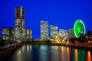 skyline del porto di yokohama nella prefettura di kanagawa in giappone foto