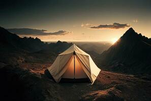 solitario tenda nel abbandonato montagne a tramonto, viaggio sfondo. generativo ai foto