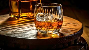 bicchiere di scotch whisky e ghiaccio si siede su superiore di un' rustico whisky botte. generativo ai foto