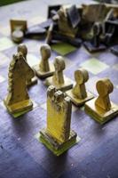 dettaglio scacchi in legno wooden foto