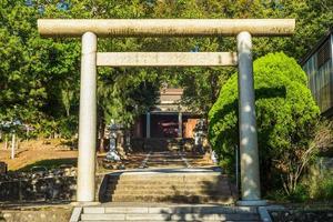 torii del santuario shintoista di tongxiao a miaoli, taiwan foto