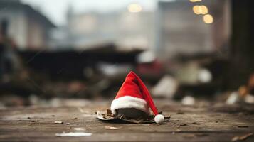 Santa Claus cappello in piedi su un' buio Marrone sfondo. con spazio per testo. Natale. nuovo anno. generativo ai foto