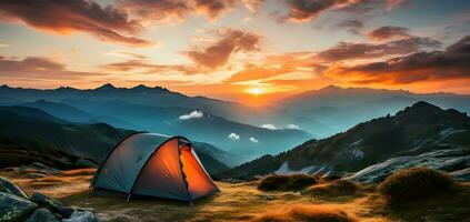 avventure campeggio turista e tenda sotto il eccezionale montagna paesaggio drammatico Visualizza con tenda di viaggiatore su foresta. ai generativo foto