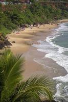 spiaggia a Varkala nello stato del Kerala in India foto