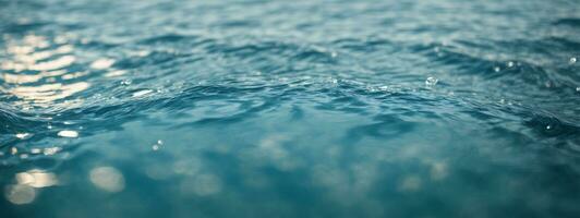 trasparente blu chiaro acqua superficie struttura con increspature, spruzzi e bolle. astratto estate bandiera sfondo acqua onde nel luce del sole con copia spazio. ai generato foto