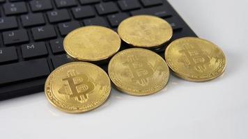 valuta digitale nota come bitcoin foto