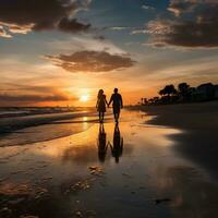 romantico spiaggia passeggiare sotto tramonto cieli foto