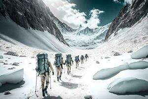 gruppo di turisti nel inverno nel il montagne. lavoro di squadra concetto. neurale Rete ai generato foto