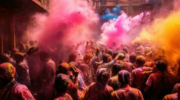 persone celebrare colorato holi Festival nel India, annuale turismo colori, India foto