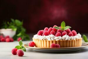 delizioso fresco lampone e crema tortino su sfocato sfondo foto