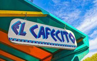 puerto escondido oaxaca Messico 2023 blu bianca cartello ristorante nome EL cafecito puerto escondido Messico. foto