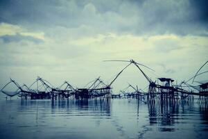 Vintage ▾ stile vecchio foto Locale pesca attrezzo freddo blu tono, Tailandia