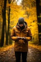 persona lettura farmaceutico volantino durante autunno influenza stagione foto