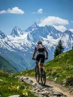bicicletta cavalcata foto timone montagne turismo ricerca velocità estremo Ciclismo la libertà movimento all'aperto