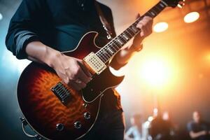 musicista con chitarra su scena con faretti. generativo ai foto