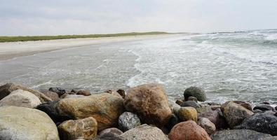 sulla spiaggia di blavand ho danimarca foto