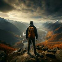riuscito uomo escursionista godere il Visualizza su montagna superiore per sociale media inviare dimensione ai generato foto