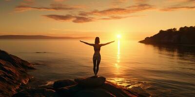 un' ragazza è fare yoga vicino il acqua a tramonto. generativo ai foto