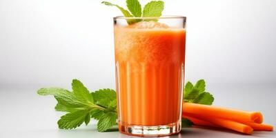 vicino su di fresco carota succo con la verdura, isolato su bianca sfondo, copia spazio, ai generativo foto