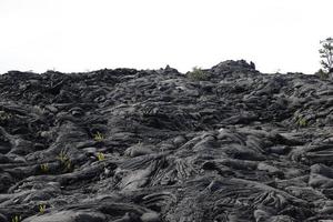 lava sulla catena dei crateri road, big island, hawaii foto