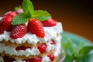 fragola torta con frustato crema e fresco fragole, selettivo messa a fuoco ai generato foto