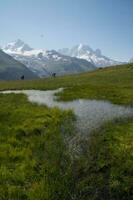 paesaggio di il Alpi nel Francia nel estate foto