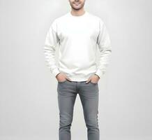 giovane uomo indossare vuoto bianca maglione modello Stampa presentazione modello ai creare foto