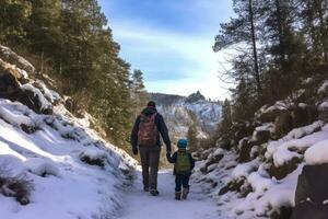 papà e figlio di scalatori scalata il montagne nel inverno ,generativo ai foto