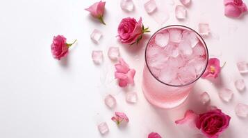 foto di un' rosa acqua limonata isolato su piatto bianca sfondo. generativo ai