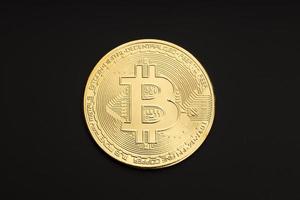 moneta bitcoin isolata su sfondo nero. criptovaluta. vista dall'alto