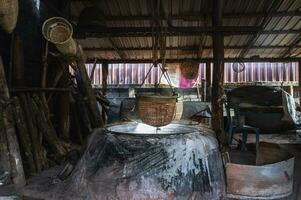 antico roccia sale bene nel boklua villaggio a nan thailand.boklua è antico roccia sale bene nel Tailandia .Tailandia destinazione viaggio foto