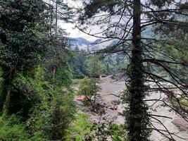 bellissimo giorno tempo Visualizza di naturale bellezza di Jagran, neelum valle, kashmir. Jagran, neelam valle è famoso per suo naturale bellezza. foto