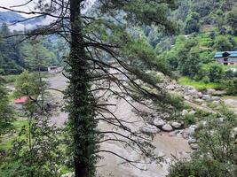 bellissimo giorno tempo Visualizza di naturale bellezza di Jagran, neelum valle, kashmir. Jagran, neelam valle è famoso per suo naturale bellezza. foto