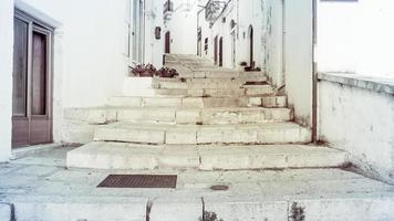 le scale del piccolo villaggio italiano foto