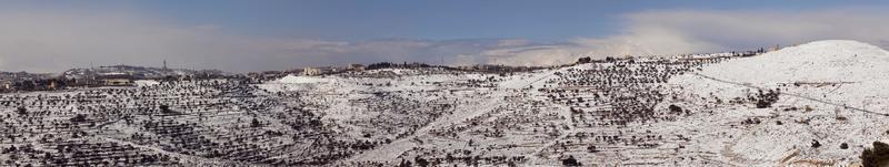 neve a Gerusalemme e sulle montagne circostanti foto