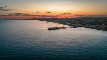 aereo Visualizza di un' mare, Brighton molo e spiaggia, Brighton, est sussex, UK foto