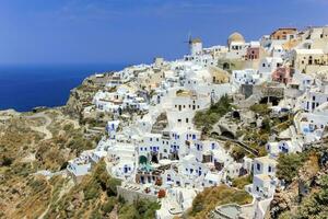 villaggio di oia sull'isola di santorini, nord, grecia foto