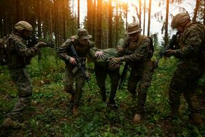 marines catturare terrorista vivo foto