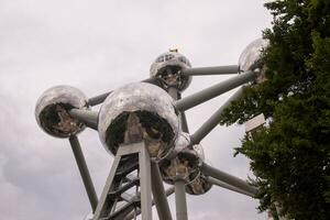 foto di Atomium edificio nel Bruxelles